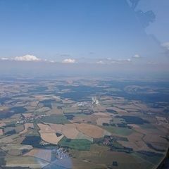 Flugwegposition um 12:43:25: Aufgenommen in der Nähe von Okres Písek, Tschechien in 2087 Meter